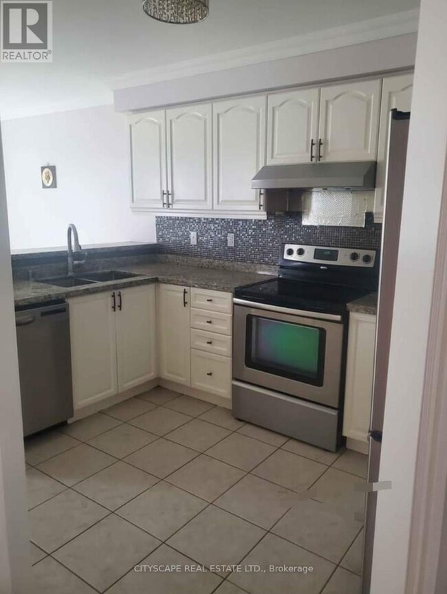 Photo - 34 Dunure Crescent