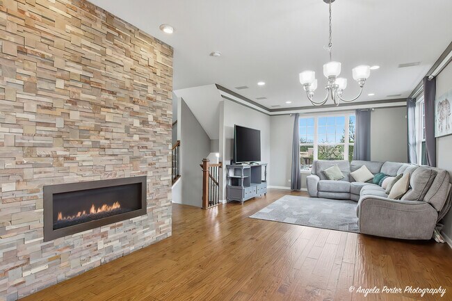 Photo - 101 Lexington Ln