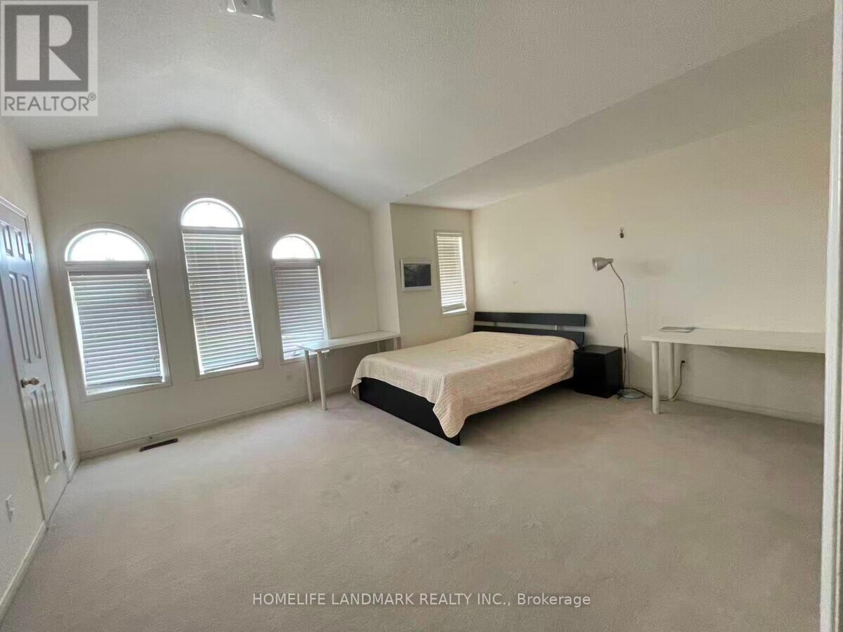 Photo - 22 Maffey Crescent