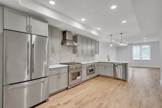 Building Photo - 50 Hichborn St Unit 408 Rental