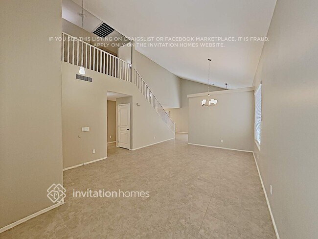 Photo - 2643 E Cowboy Cove Trail