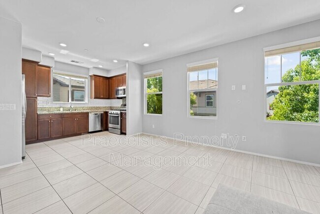 Photo - 2840 Athens Rd