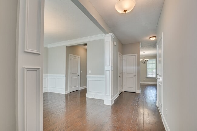 Photo - 867 Williford Run Dr