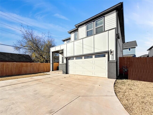 Photo - 2608 Crescent Ave