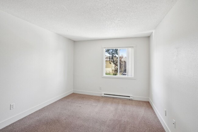 Beverly Grove Apartments