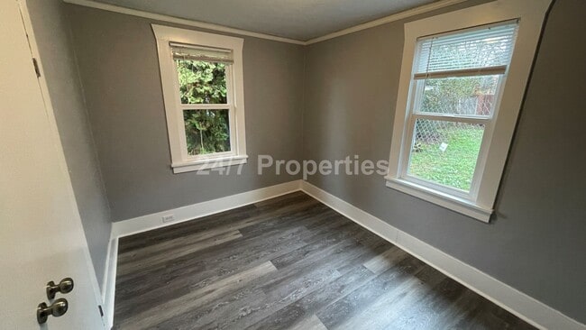 Photo - Updated Vintage 2 BD Home on a Spacious Lot - Milwaukie