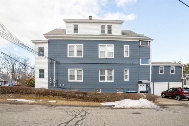 Photo - 7 Ridgeland Rd Unit 1