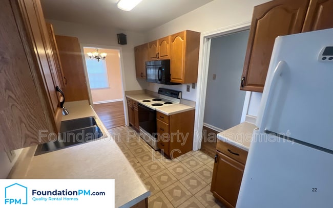 Photo - 4634 Amboy Rd