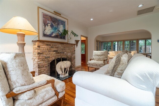 Photo - 3670 Avocado Ave