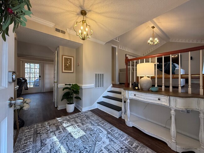 Photo - 505 Westbrook Dr