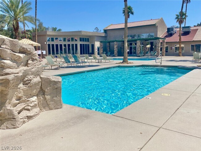5081 River Glen Dr Unit 118
