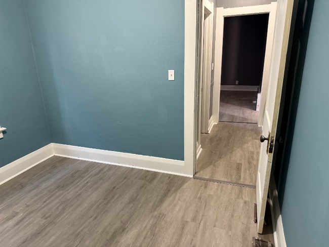 Photo - 629 Willard St Unit 639 willard st lower