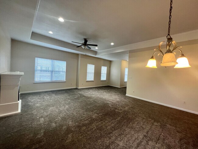 Photo - Available Now! 2nd Story, 3 Bed, 2.5 Bath ...