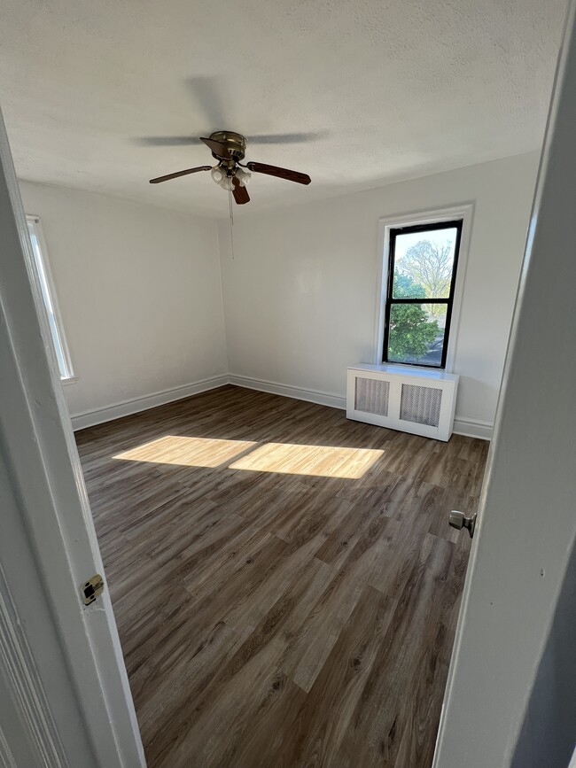 Building Photo - 53 Union Ave Unit 404