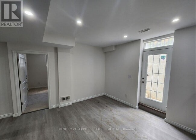 Photo - 456 Twin Leaf St