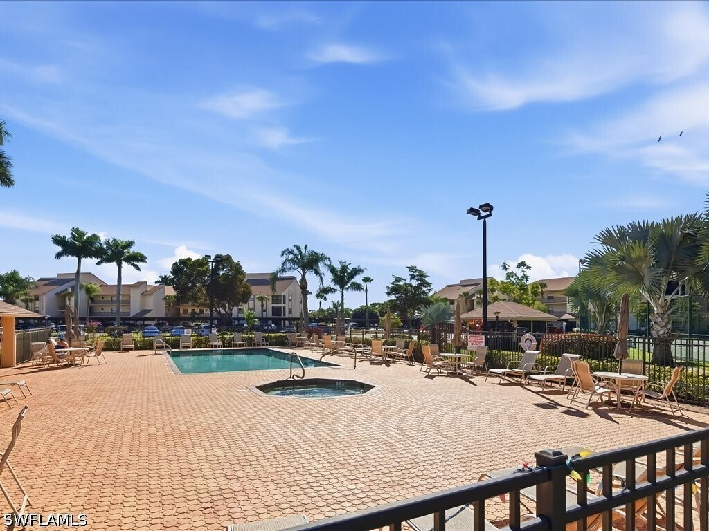 Photo - 13264 White Marsh Ln Unidad 3312
