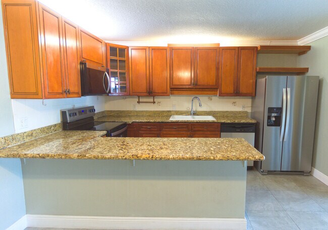 Building Photo - 4225 Turnberry Cir