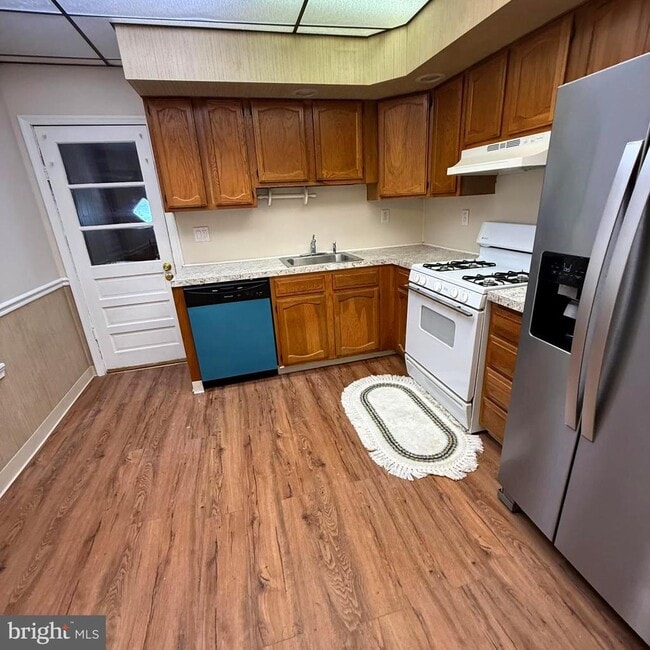 Photo - 158 N Millick St