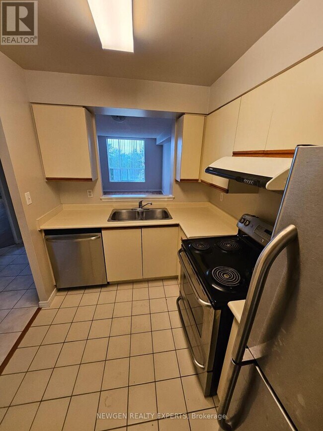 Photo - 480 McLevin Ave Unit 303