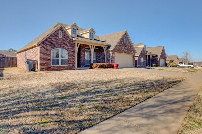 Beautiful 3 Bed 2 Bath Jenks! - Beautiful 3 Bed 2 Bath Jenks! House