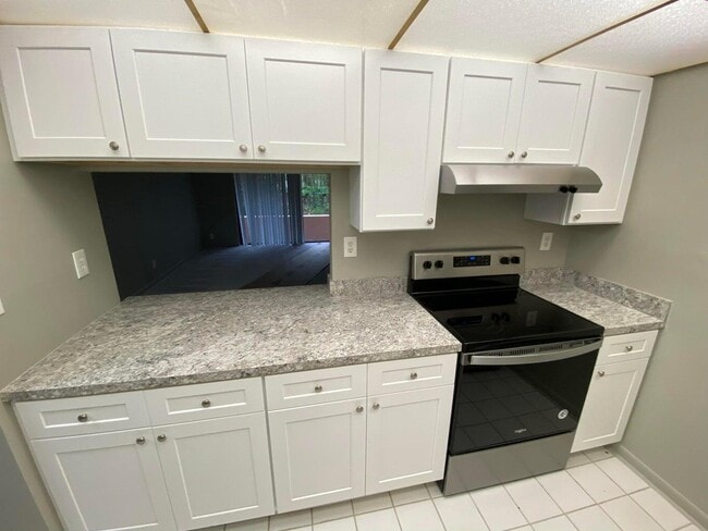 Photo - 2050 N Congress Ave Unit 104