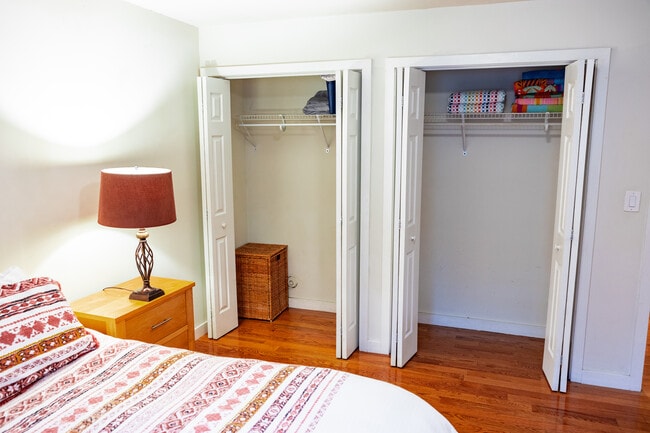 302 5th Avenue Unit 5
