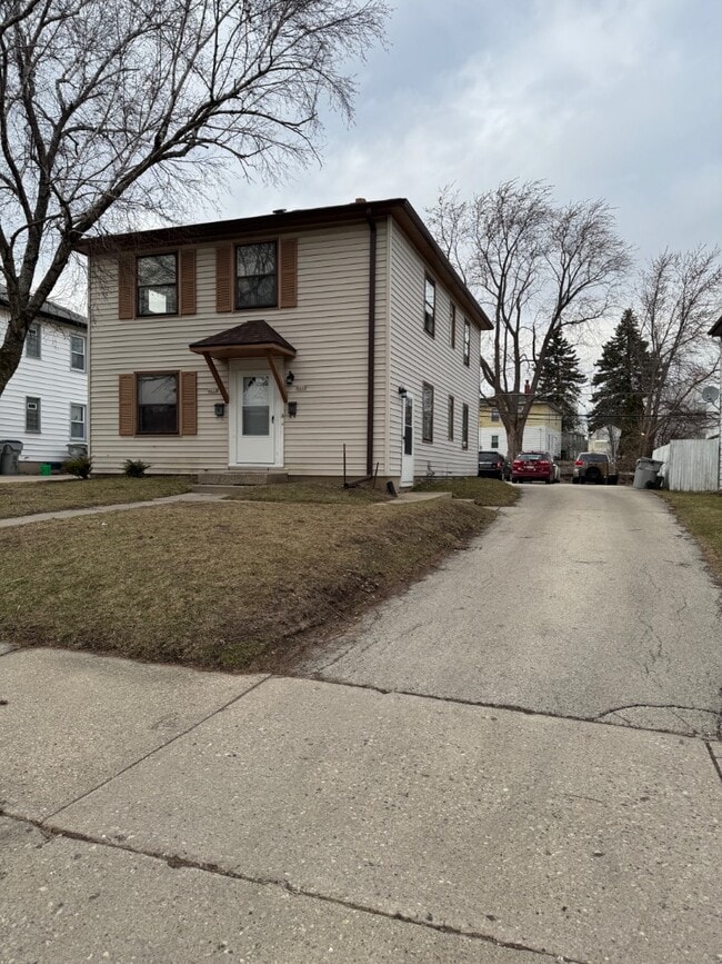 Photo - 4608 W Howard Ave