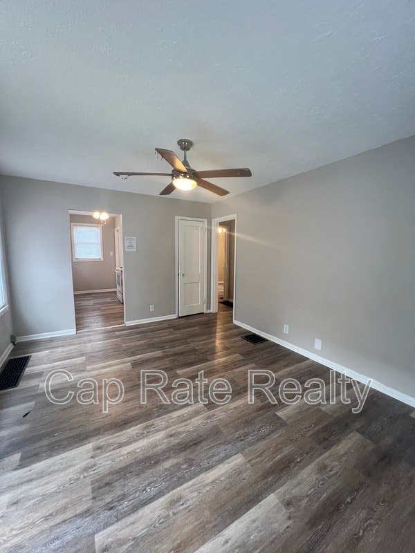 Photo - 2769 McGuffey Rd