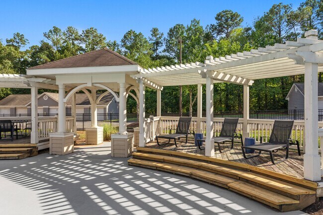 Photo - Crosstown at Chapel Hill