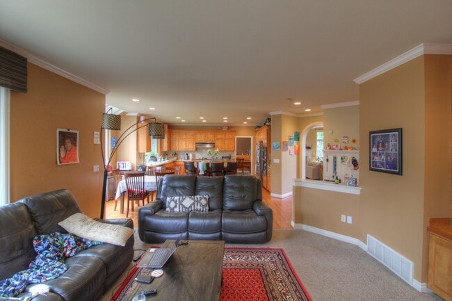 Photo - 1006 270th Ct SE