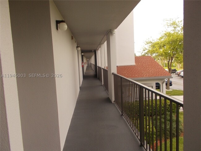 Photo - 1400 SW 124th Terrace Unit 205Q