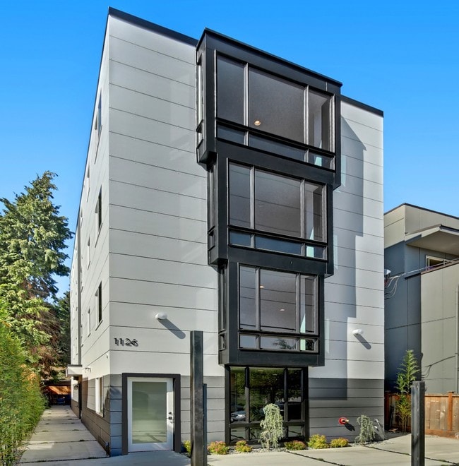 Photo - Gallaway Apartments