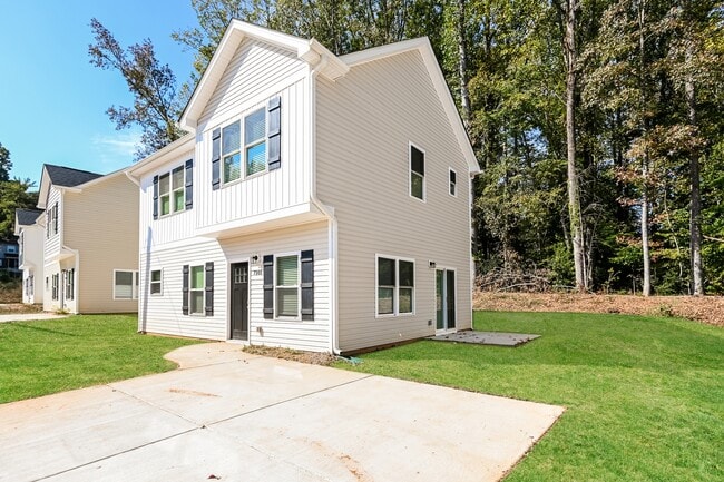 Photo - 7101 Plott Rd