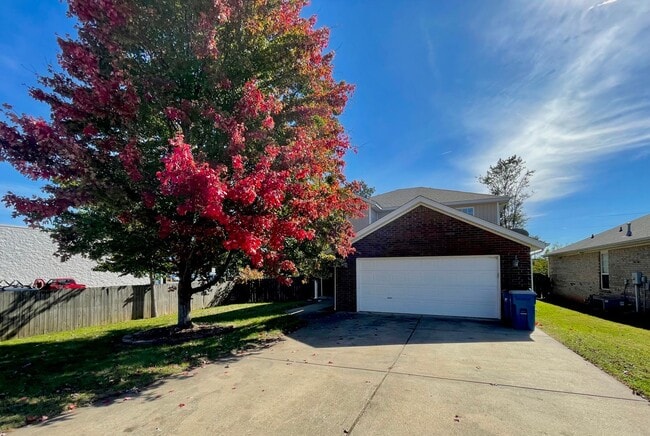 Photo - 3705 SW Hansom Loop