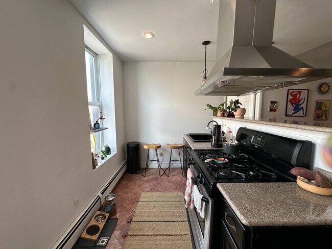 Photo - 505 Hicks St