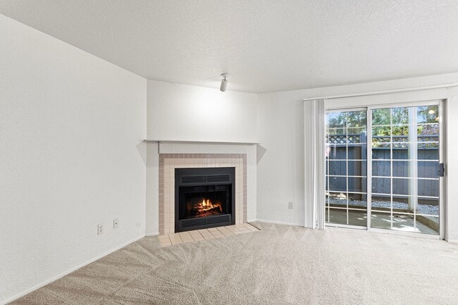 Photo - Heron View Apartment Homes