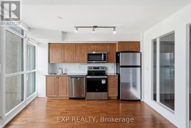 Photo - 209 Fort York Blvd Unit 667