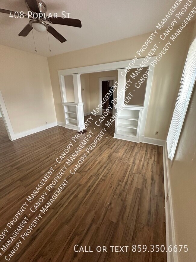 Photo - 408 Poplar St