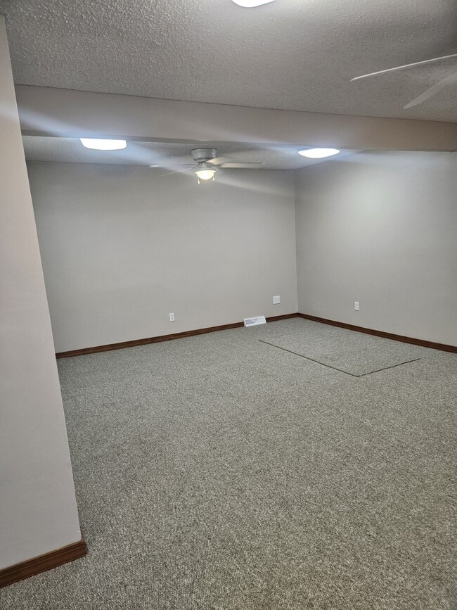 2039 NW 49th Terrace