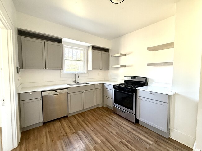 Photo - 316 K St SW