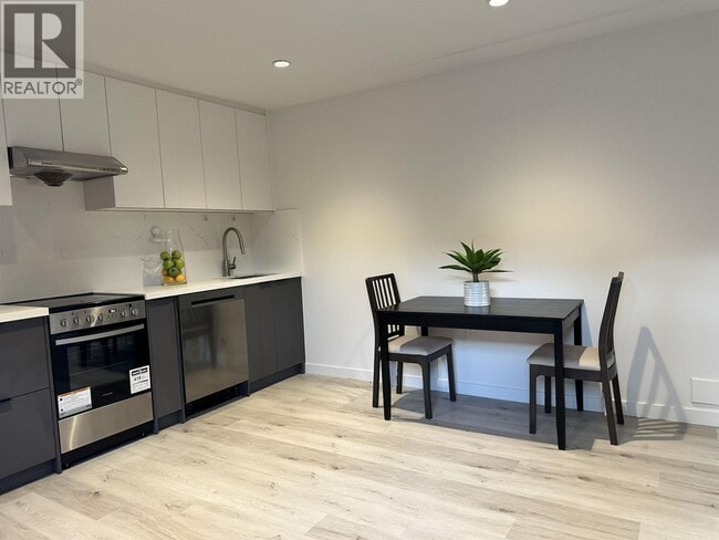 Laneway House-38xx W 36TH AVENUE
