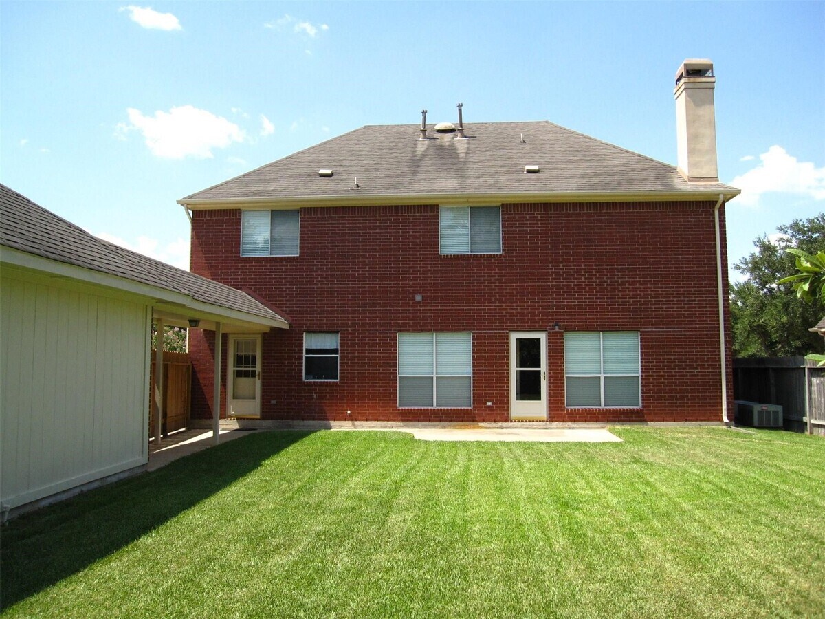 Photo - 17315 Marigold Dr