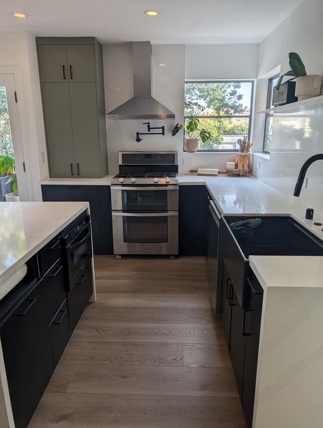 Photo - 1705 S Westgate Ave Unit #5