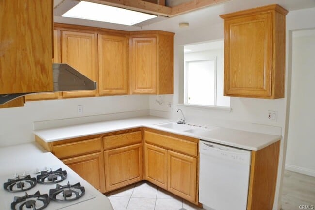 Building Photo - 6051 Softwind Dr