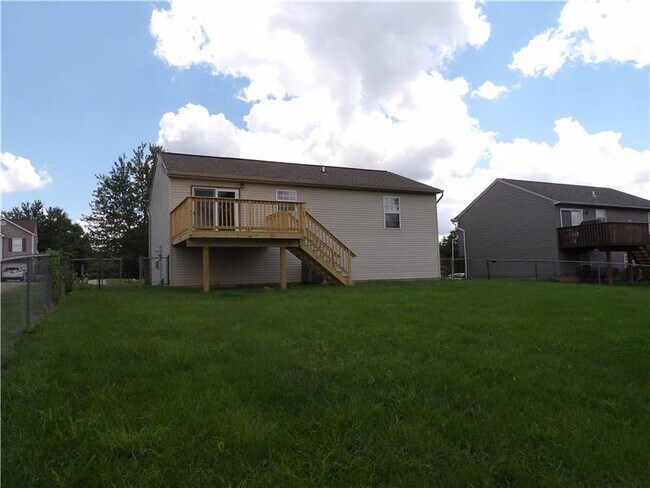 Photo - 62 Pine Top Dr