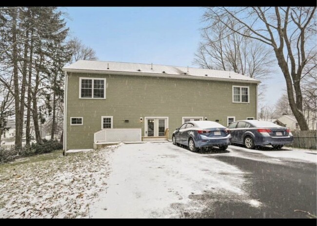 Photo - 601 Washington St