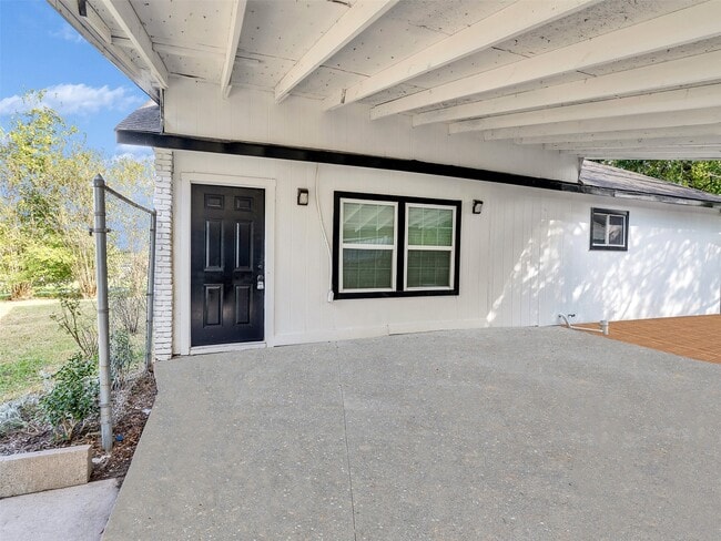 Photo - 4418 Dacca Dr