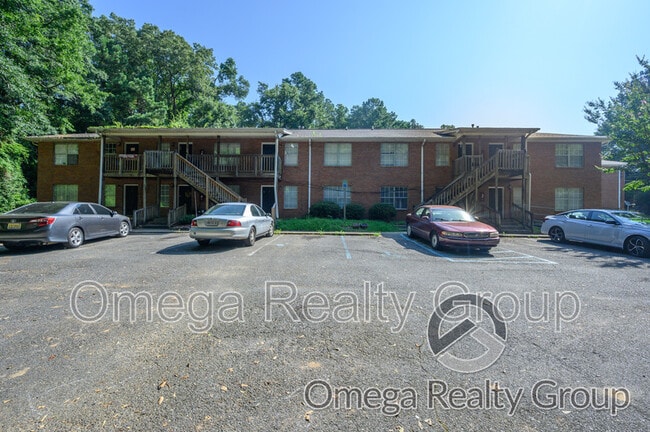Building Photo - 3600 24th St Unit Apt 110