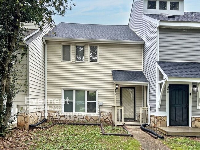2-Bedroom Home with Modern Amenities Near ... - 2-Bedroom Home with Modern Amenities Near ...