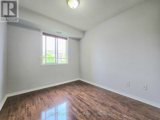 Photo - 684 Warden Ave.